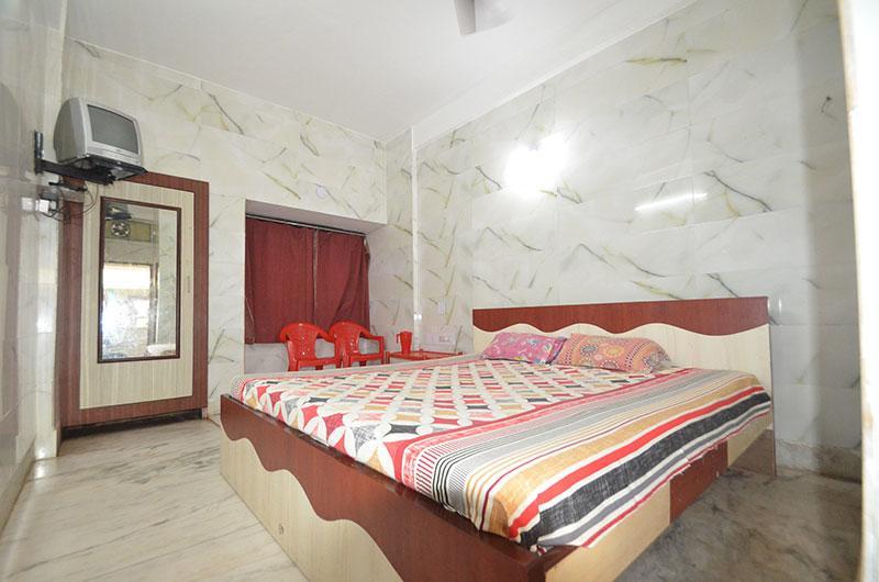 Provanil Guest House Puri Exterior photo